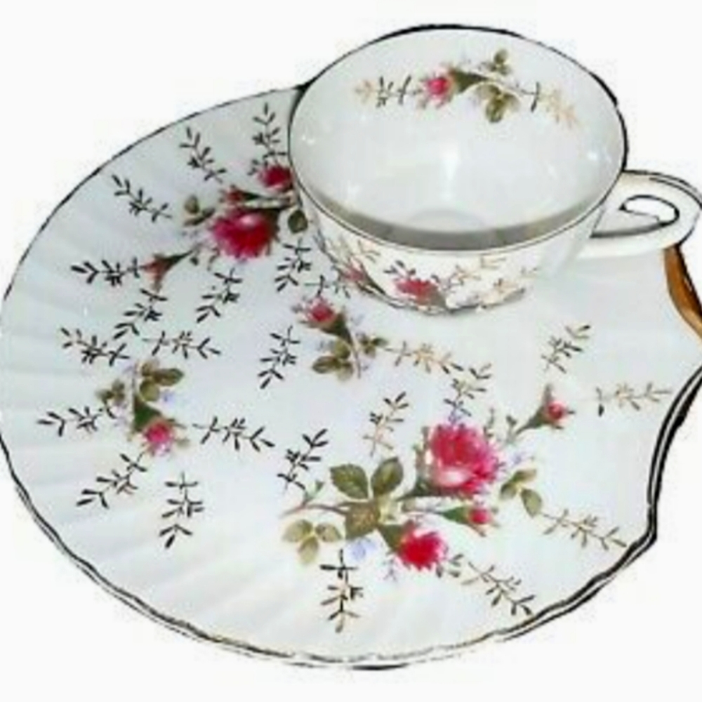 MATASCO 2 Snack Plates & Teacups